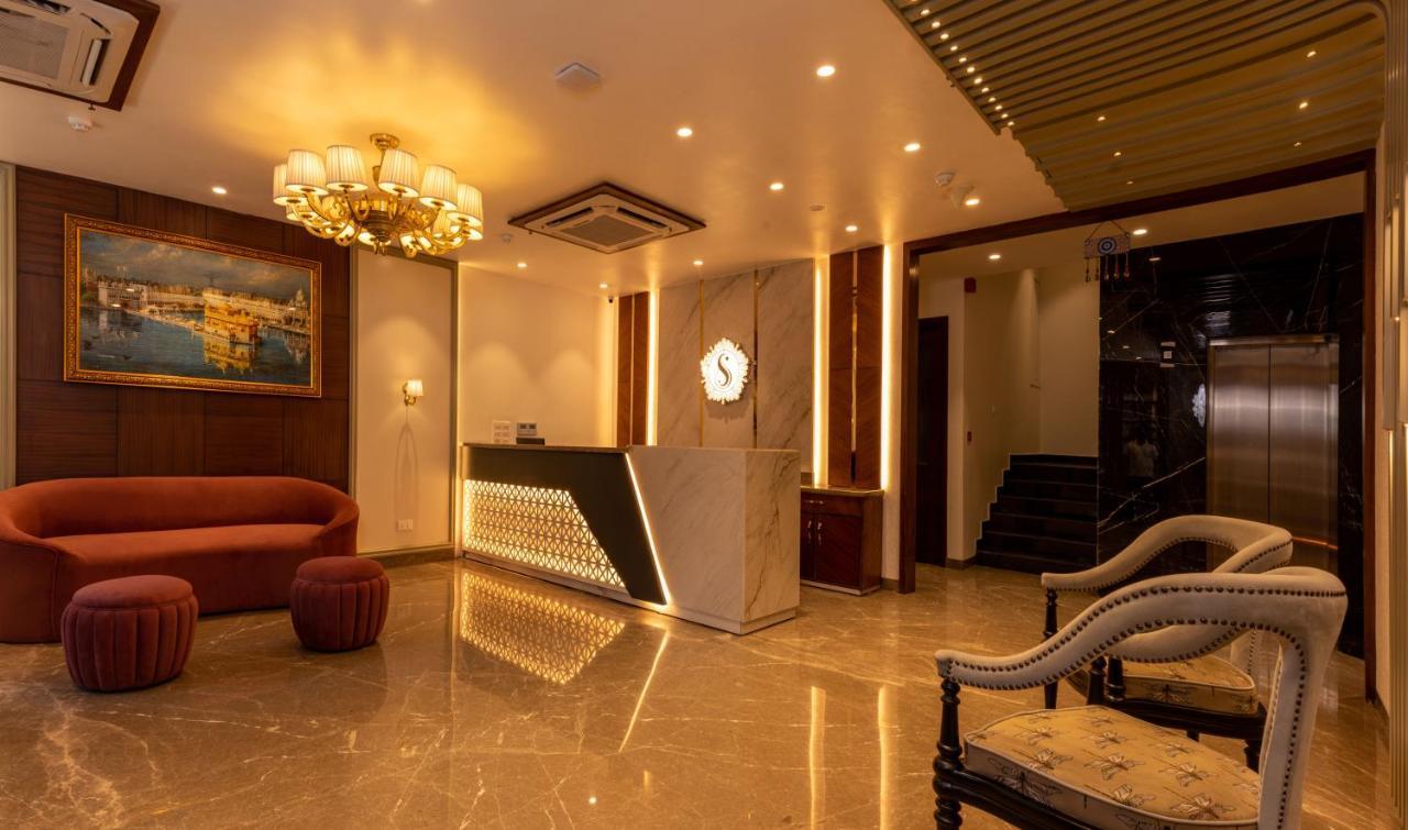 Hotel The Savode - Just 2 Mins From Golden Temple Amritsar Dış mekan fotoğraf